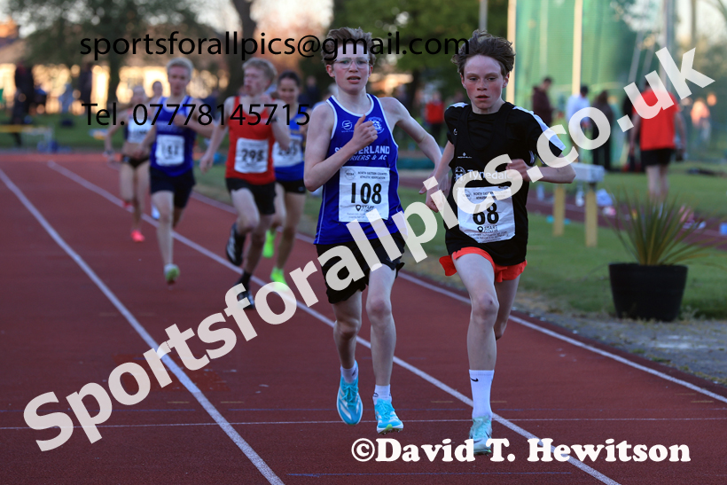 The 1500 metres, 2026 NEGP 1, Monkton Stadium. Photo: David T. Hewitson/Sports for All Pics